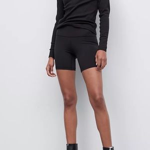 Lululemon align shorts *pocket 6”